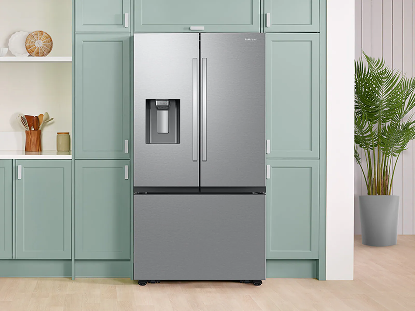 36" Samsung 3-Door French Door Refrigerator with External Water & Ice Dispenser - RF32CG5B30SRAA